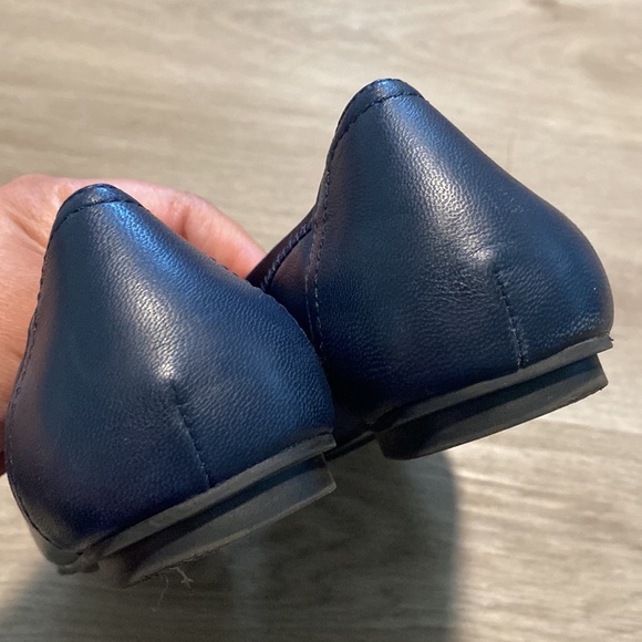 Vionic Caroll Navy Ballet Flats - Picture 3 of 6